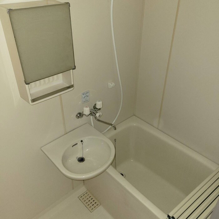 物件内観写真13　(バス／シャワールーム等)