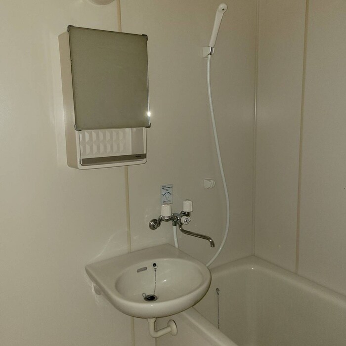 物件内観写真14　(洗面)