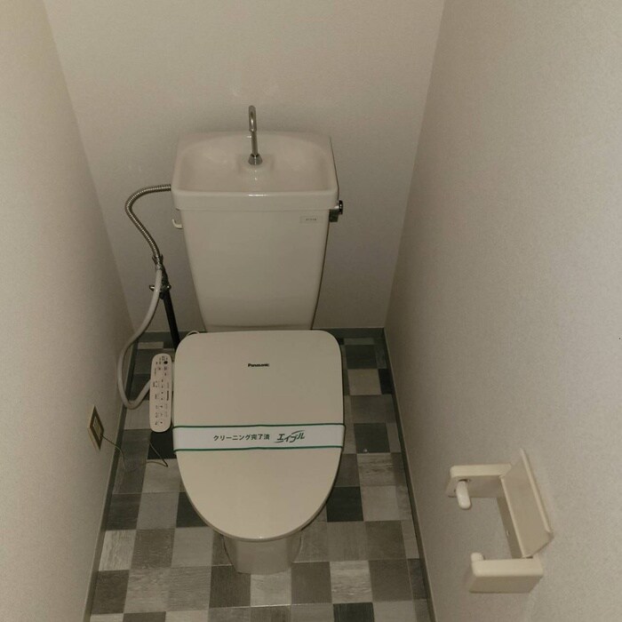 物件内観写真15　(トイレ)