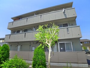 グラシューズ外観写真