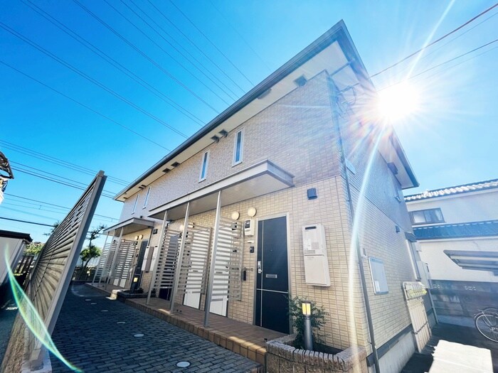 物件外観写真1　(外観写真)