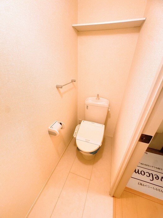 物件内観写真12　(トイレ)