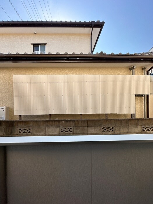 物件内観写真14　(室内からの展望)