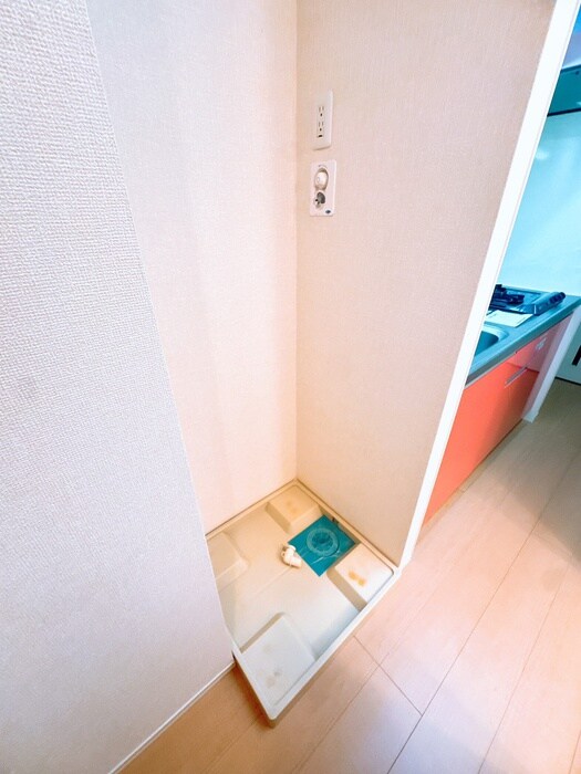 物件内観写真21　(洗濯機置場)