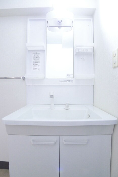 物件内観写真13　(洗面)