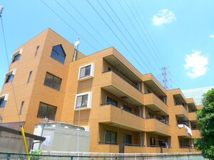 テンダリーマキヤマンション浦和外観写真