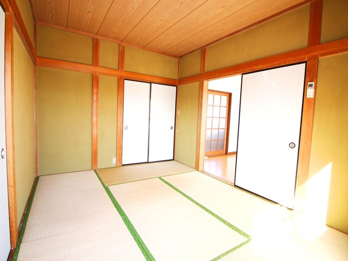 物件内観写真9　(居室)