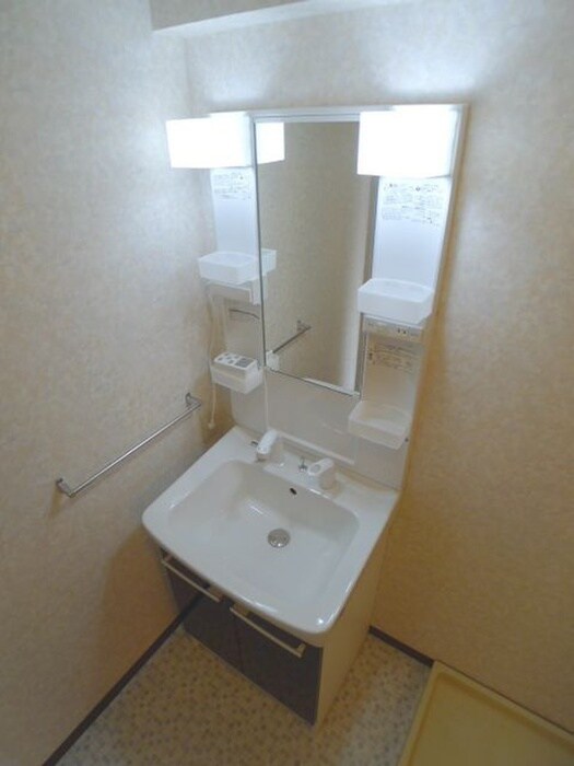 物件内観写真12　(洗面)