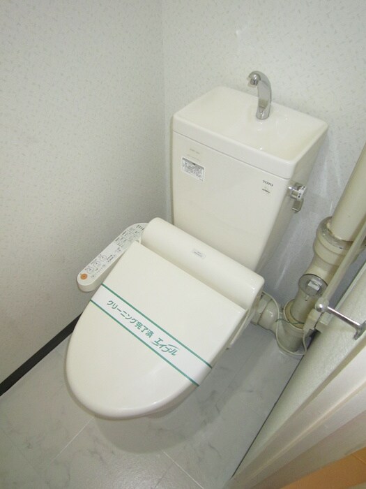 物件内観写真15　(トイレ)