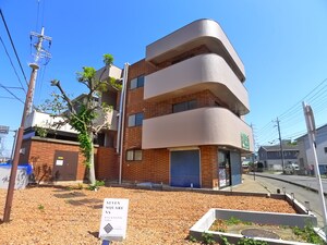 河本マンション外観写真