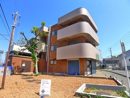 河本マンション外観写真