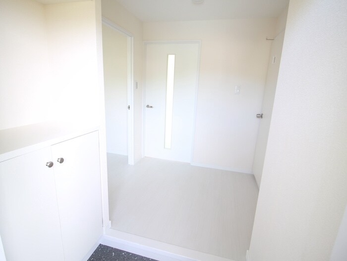 物件内観写真15　(廊下)