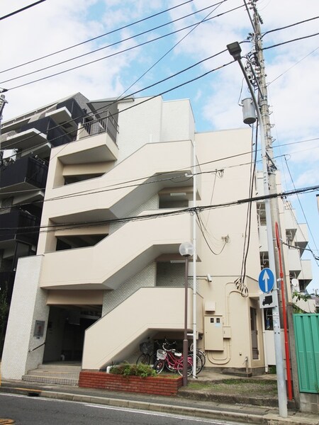 ダイアパレス本郷台　304号室外観写真