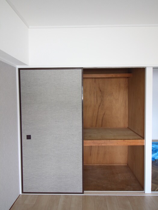 物件内観写真11　(収納)