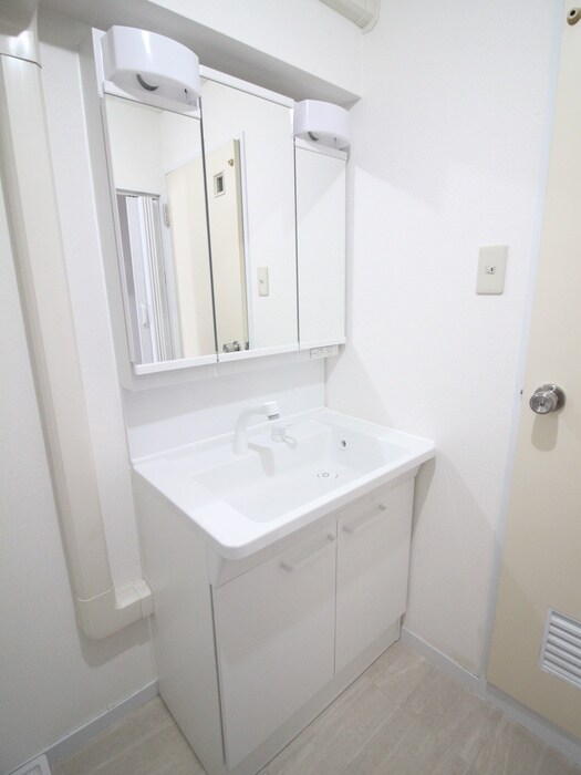 物件内観写真14　(洗面)