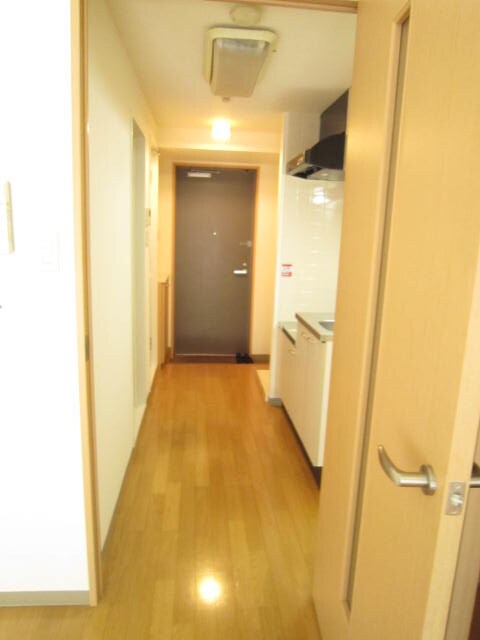 物件内観写真15　(廊下)