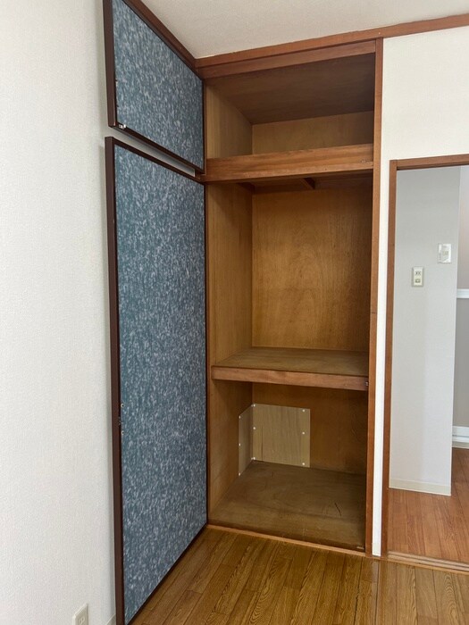 物件内観写真10　(収納)