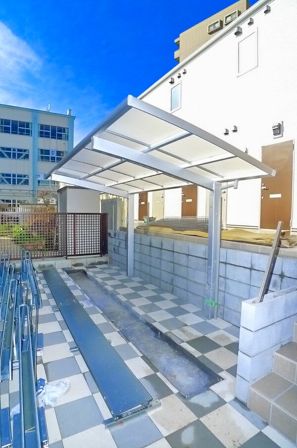 駐輪場