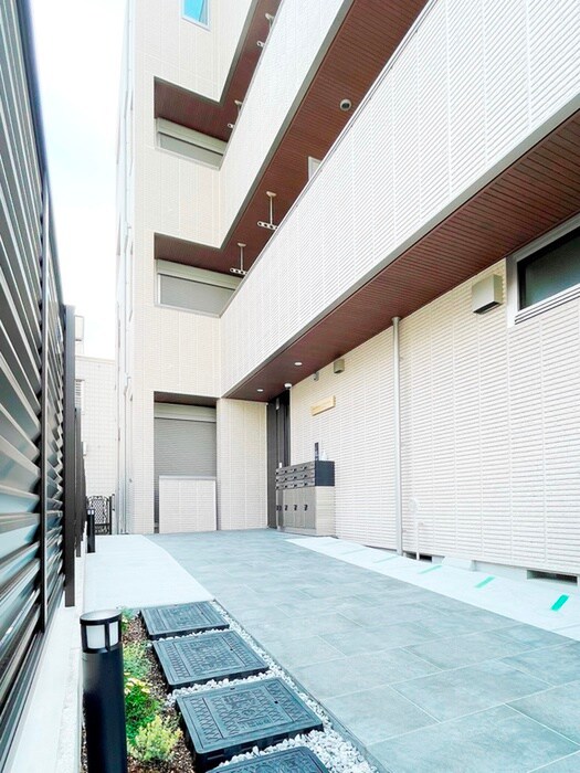 物件外観写真5　(外観写真)