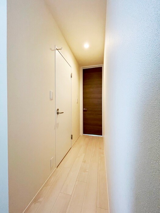 物件内観写真18　(廊下)