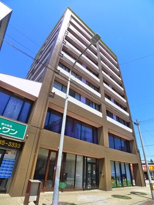 アヴェニ－ル戸田外観写真