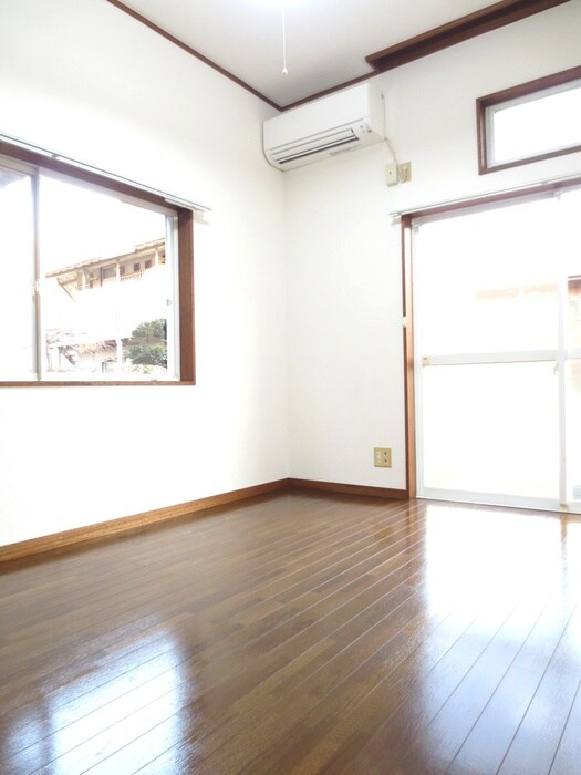 物件内観写真10　(居室)