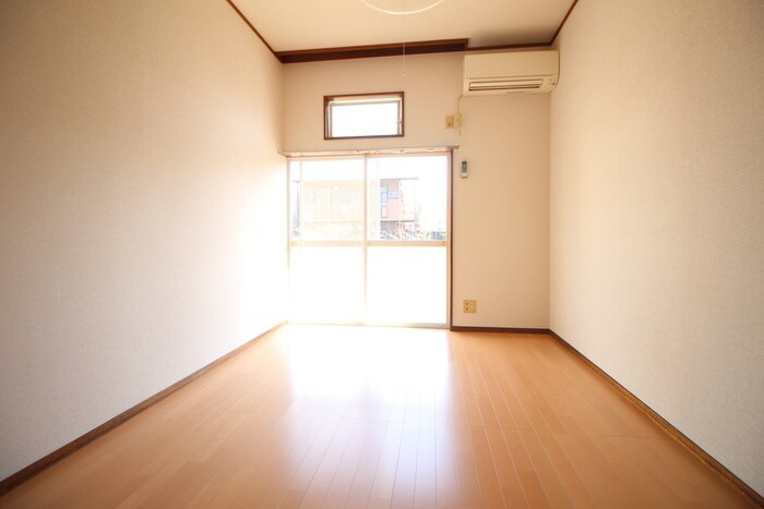 物件内観写真14　(居室)