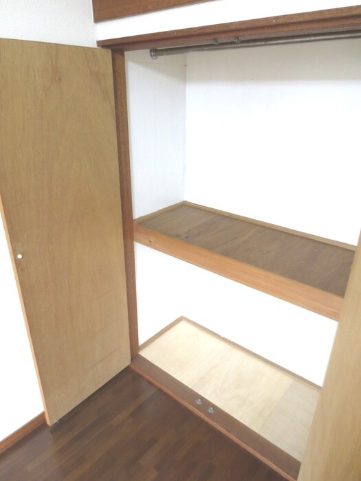 物件内観写真14　(収納)