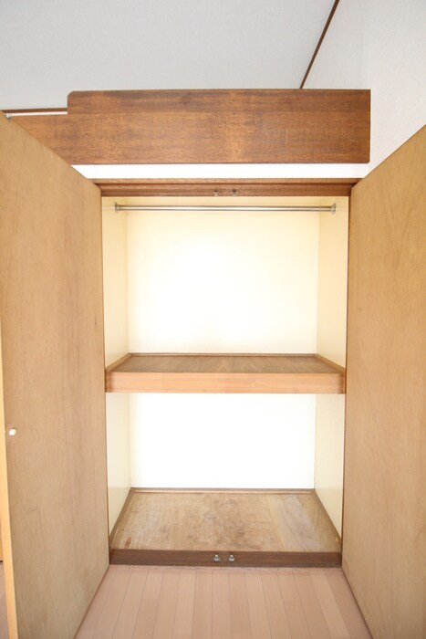 物件内観写真15　(収納)