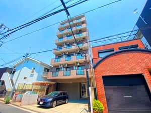 鶴見サニーホームズ外観写真