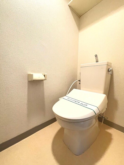 物件内観写真11　(トイレ)