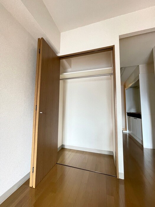 物件内観写真13　(収納)