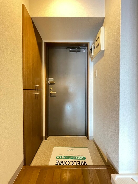 物件内観写真17　(玄関)