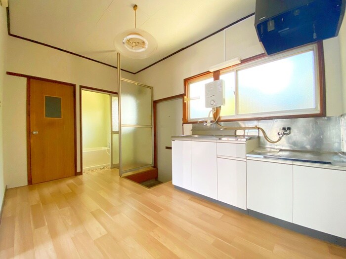 物件内観写真9　(内観写真)