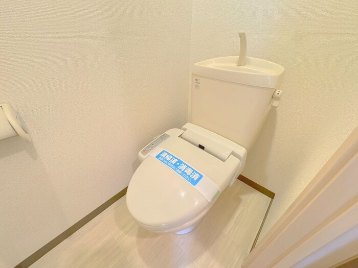 物件内観写真12　(トイレ)