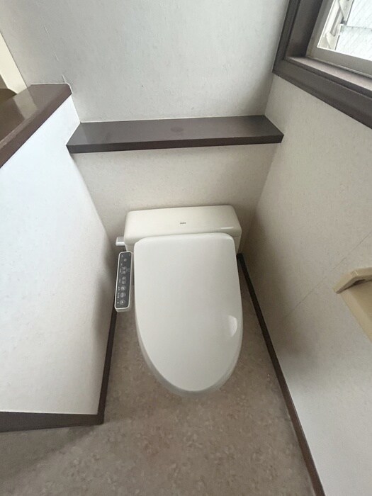 物件内観写真11　(トイレ)