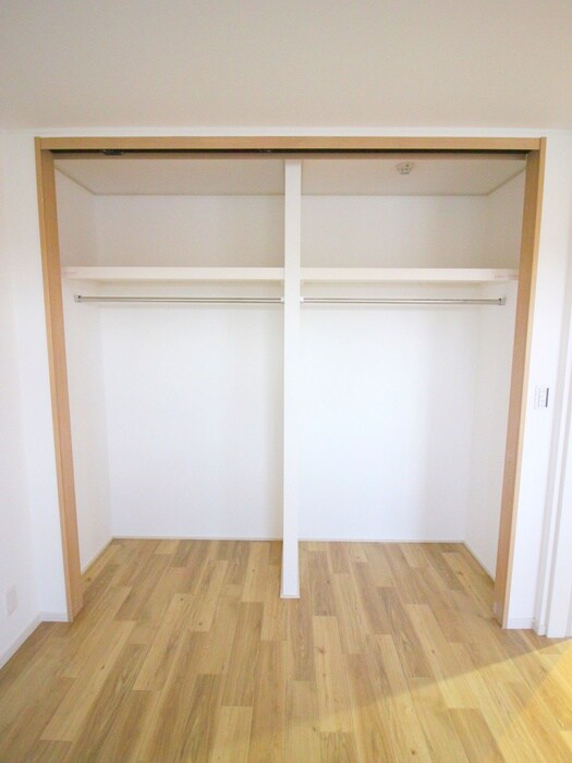 物件内観写真13　(収納)