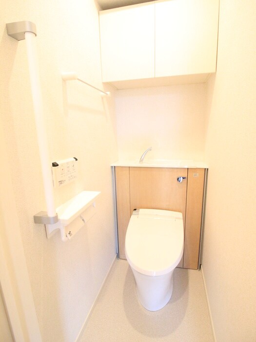 物件内観写真13　(トイレ)