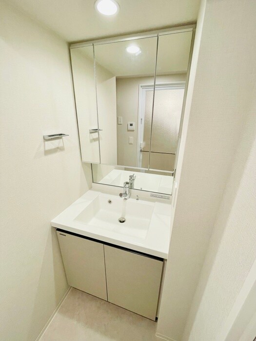 物件内観写真13　(洗面)