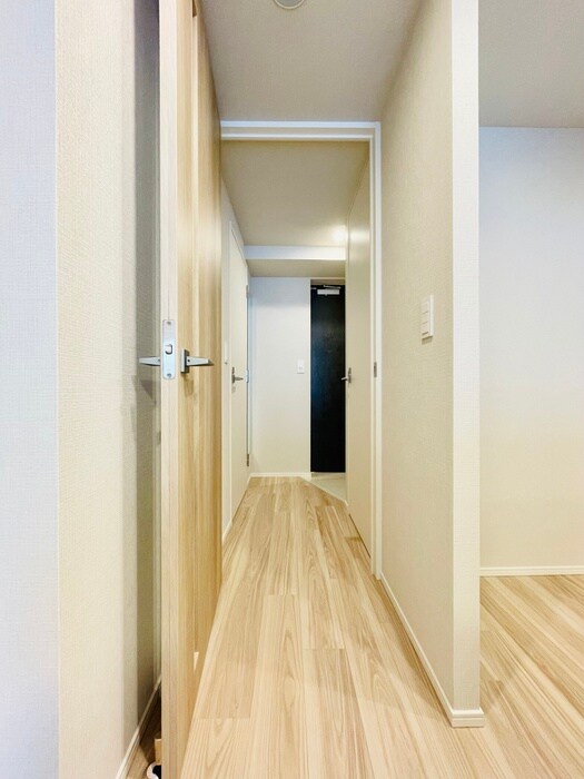 物件内観写真19　(廊下)