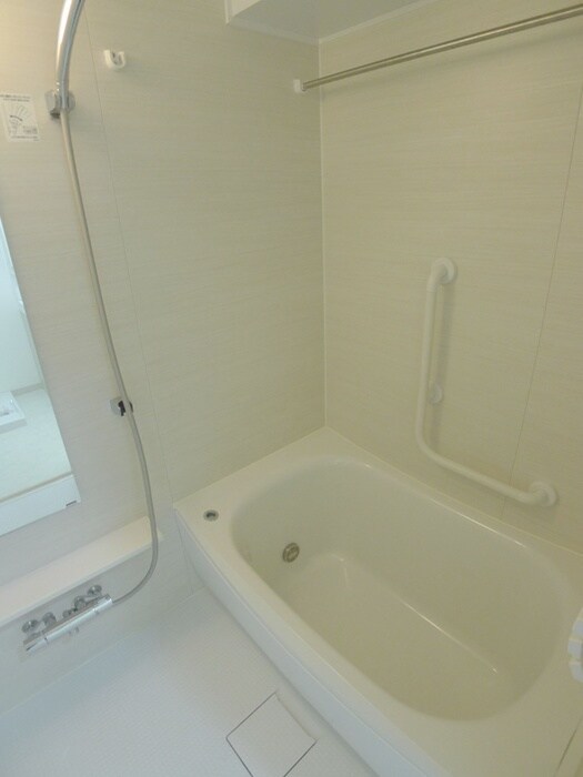 物件内観写真8　(バス／シャワールーム等)