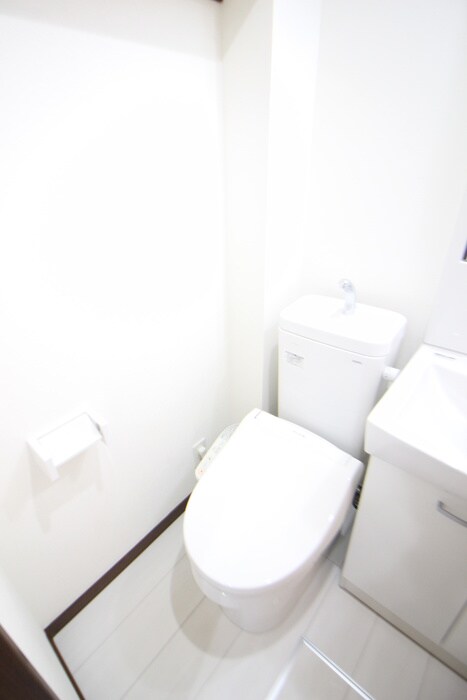 物件内観写真10　(トイレ)