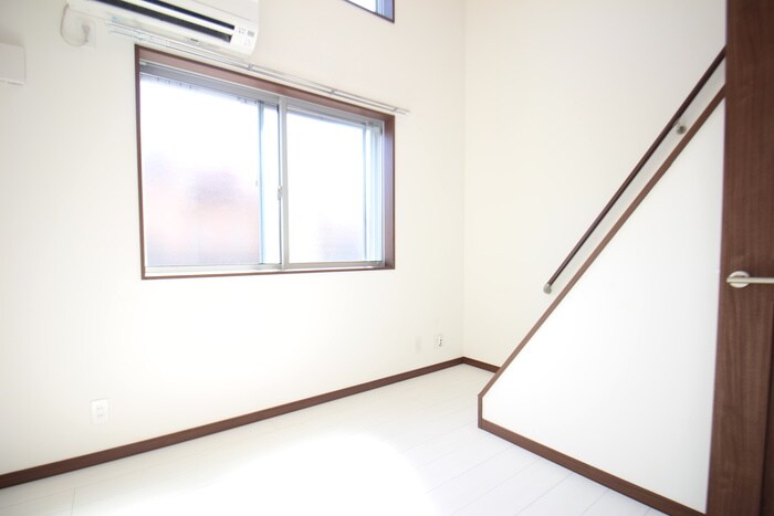 物件内観写真15　(居室)