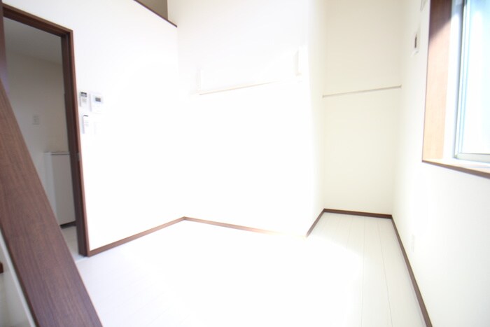 物件内観写真17　(居室)