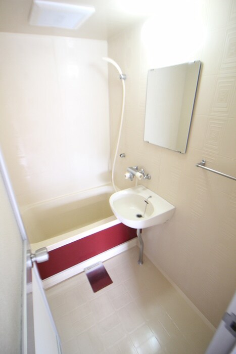 物件内観写真9　(バス／シャワールーム等)