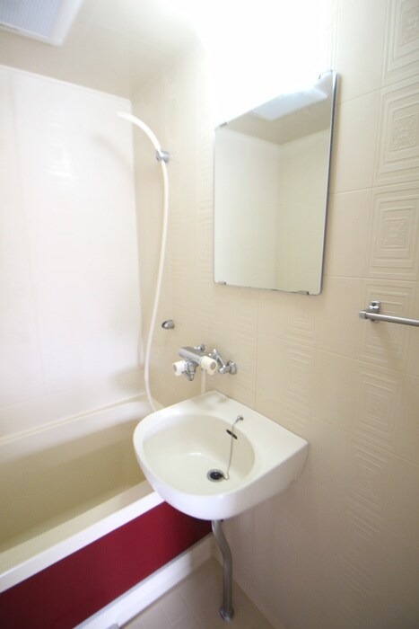 物件内観写真10　(洗面)