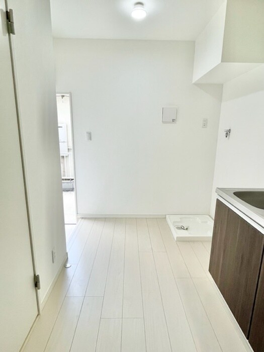 物件内観写真10　(内観写真)