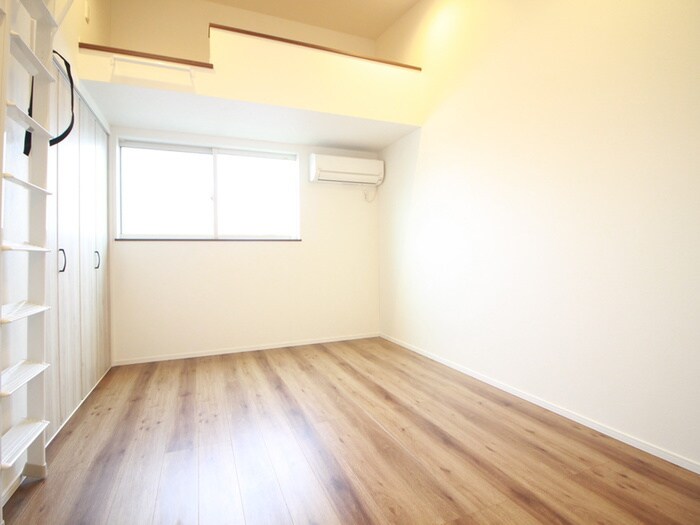 物件内観写真6　(居室)