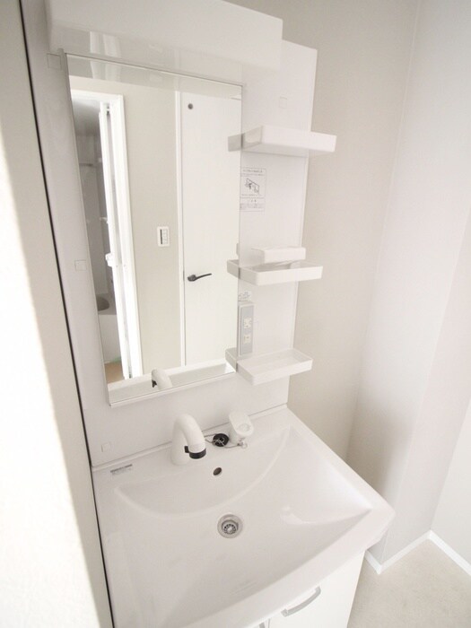 物件内観写真13　(洗面)