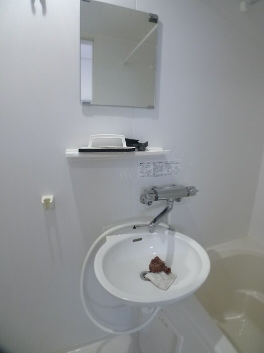 物件内観写真13　(洗面)